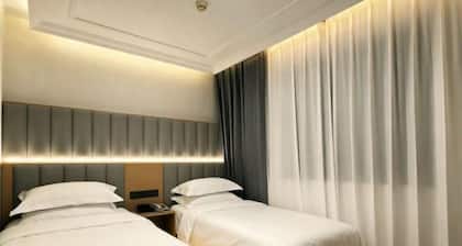 Beijing Thunder Dragon Hotel (Beijing North Railway Station Jishuitan Subway Station)