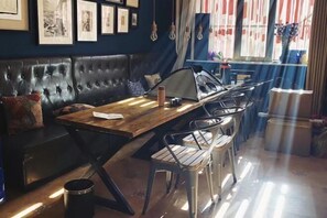 Dining - up north hostel (Dunhuang)