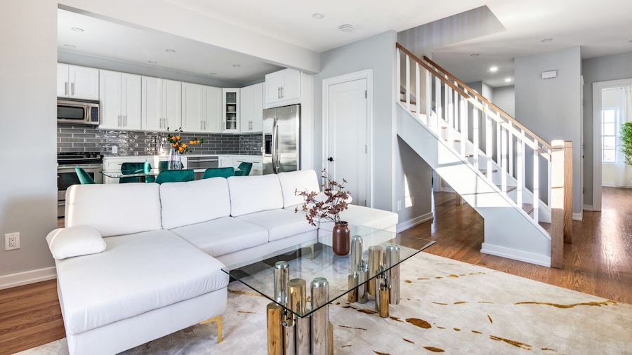 3BR Prime Luxury near NYC w Arcade Room