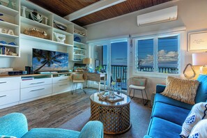 Smart TV - Oceanfront Pohailani Paradise, AC, Ocean Views, Breathtaking Sunsets (Lahaina)