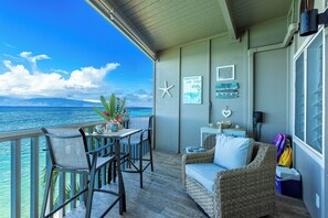 Property grounds - Oceanfront Pohailani Paradise, AC, Ocean Views, Breathtaking Sunsets (Lahaina)