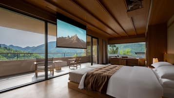 Panoramic Double Room, Balcony, Hill View