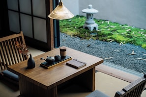 Villa Supérieure | Literie de qualité supérieure, couette en duvet d'oie, minibar, bureau