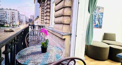 9BR Apt for 18P Walk to Augarten