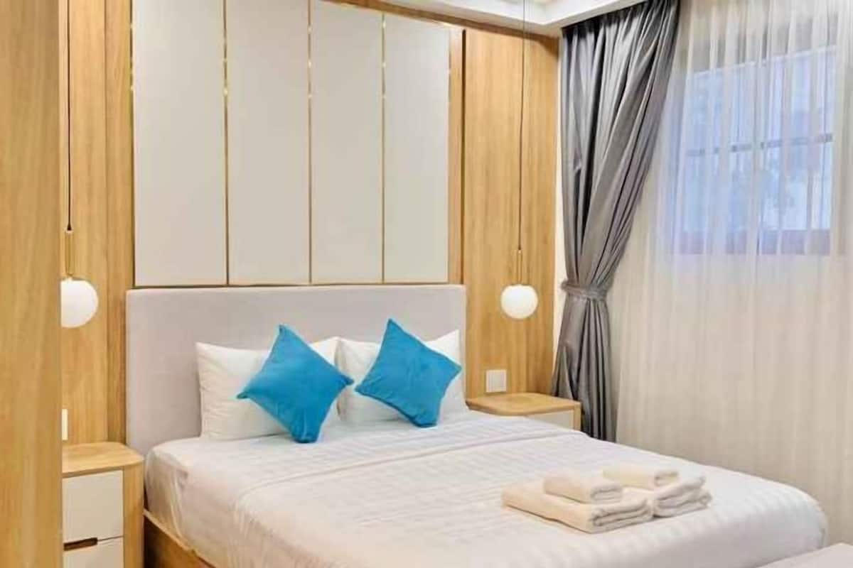 Sengetøy av topp kvalitet og senger med overmadrass