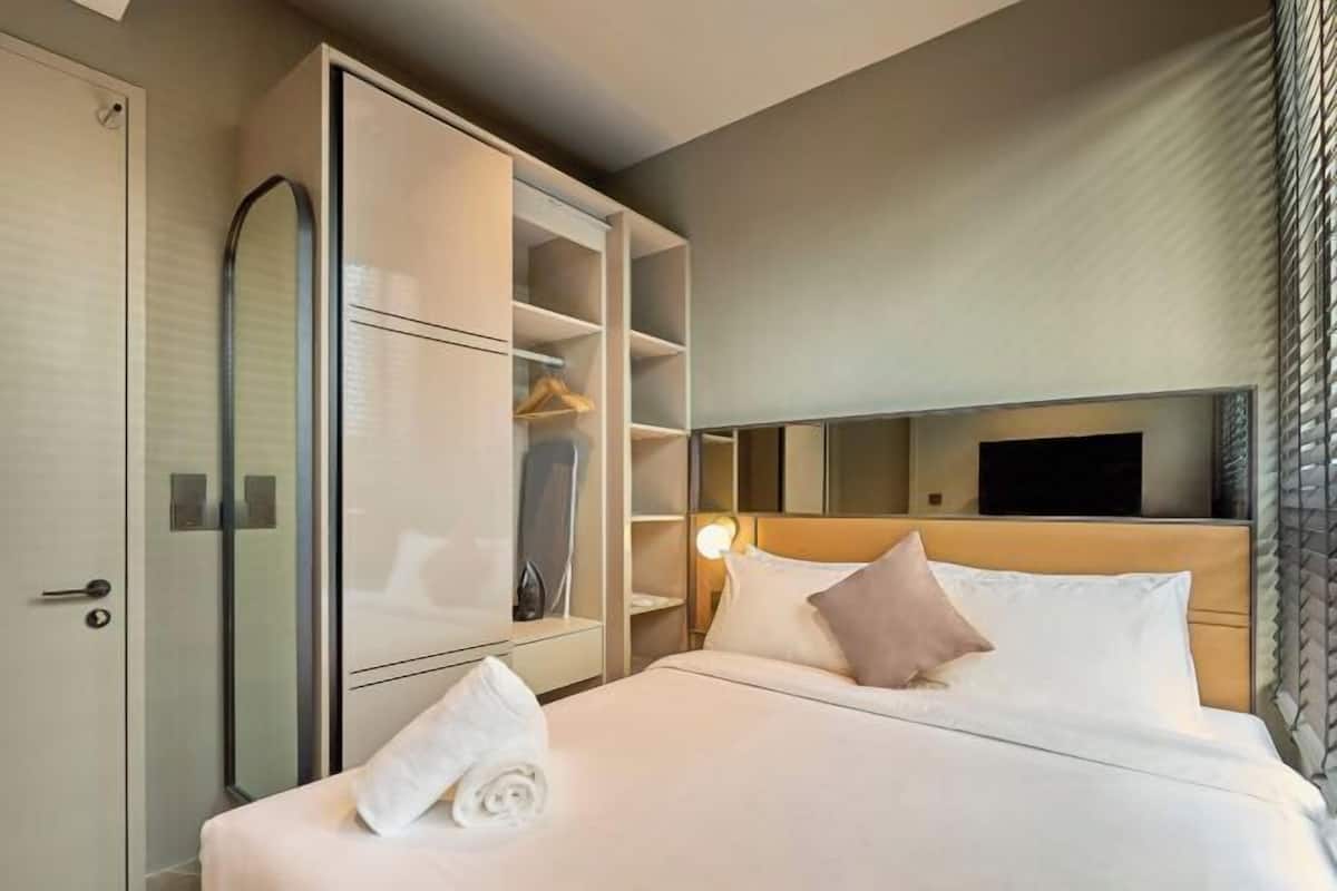 2 quartos, cofres nos quartos, ferros/tĂĄbuas de passar roupa