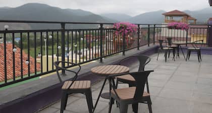 Yanji May Lilac Homestay Village