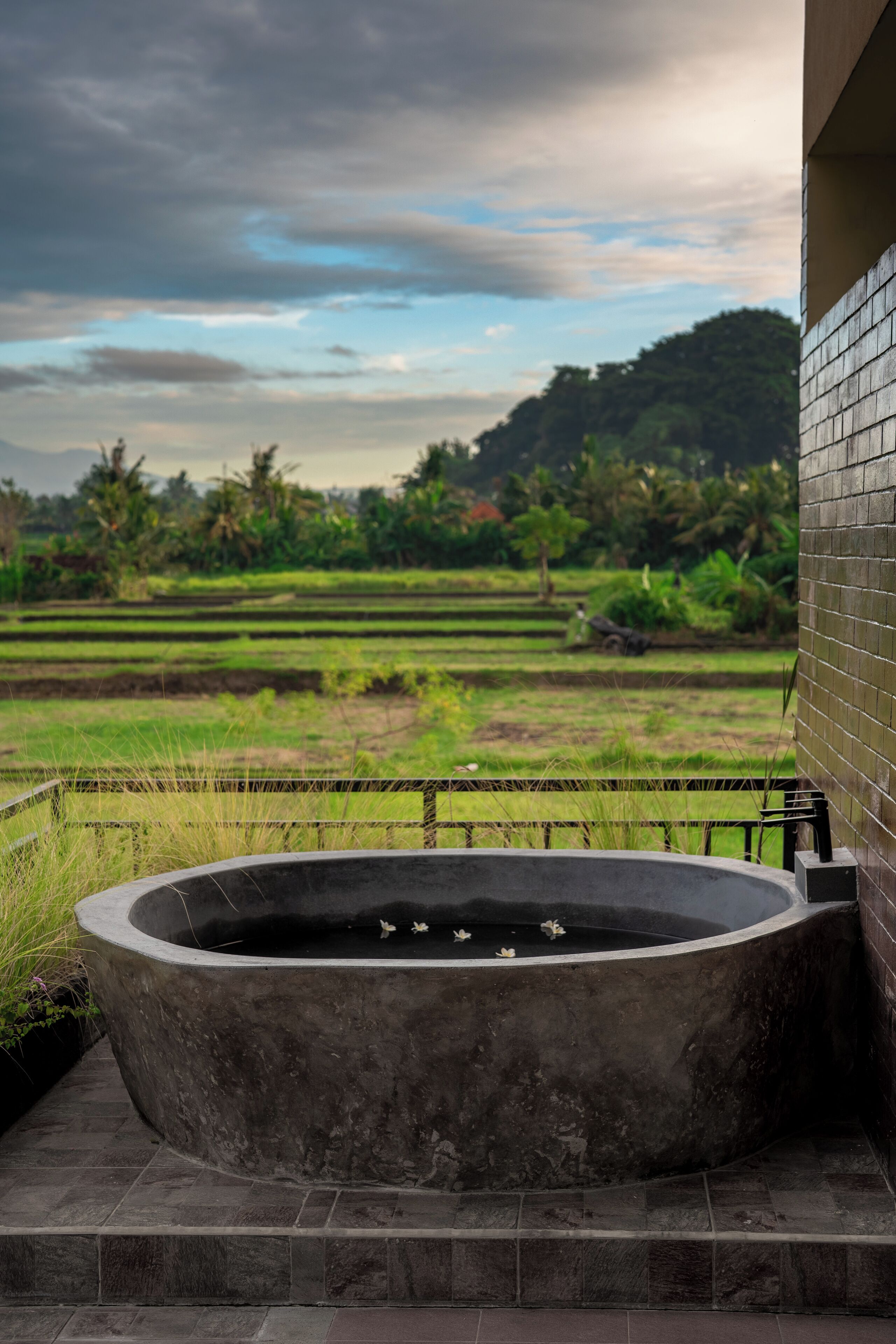 Panoramic Suite | Bathroom
