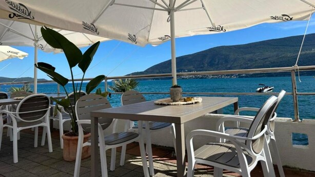 Exterior - Stunning Beachfront Stay in Herceg Novi (Herceg Novi)