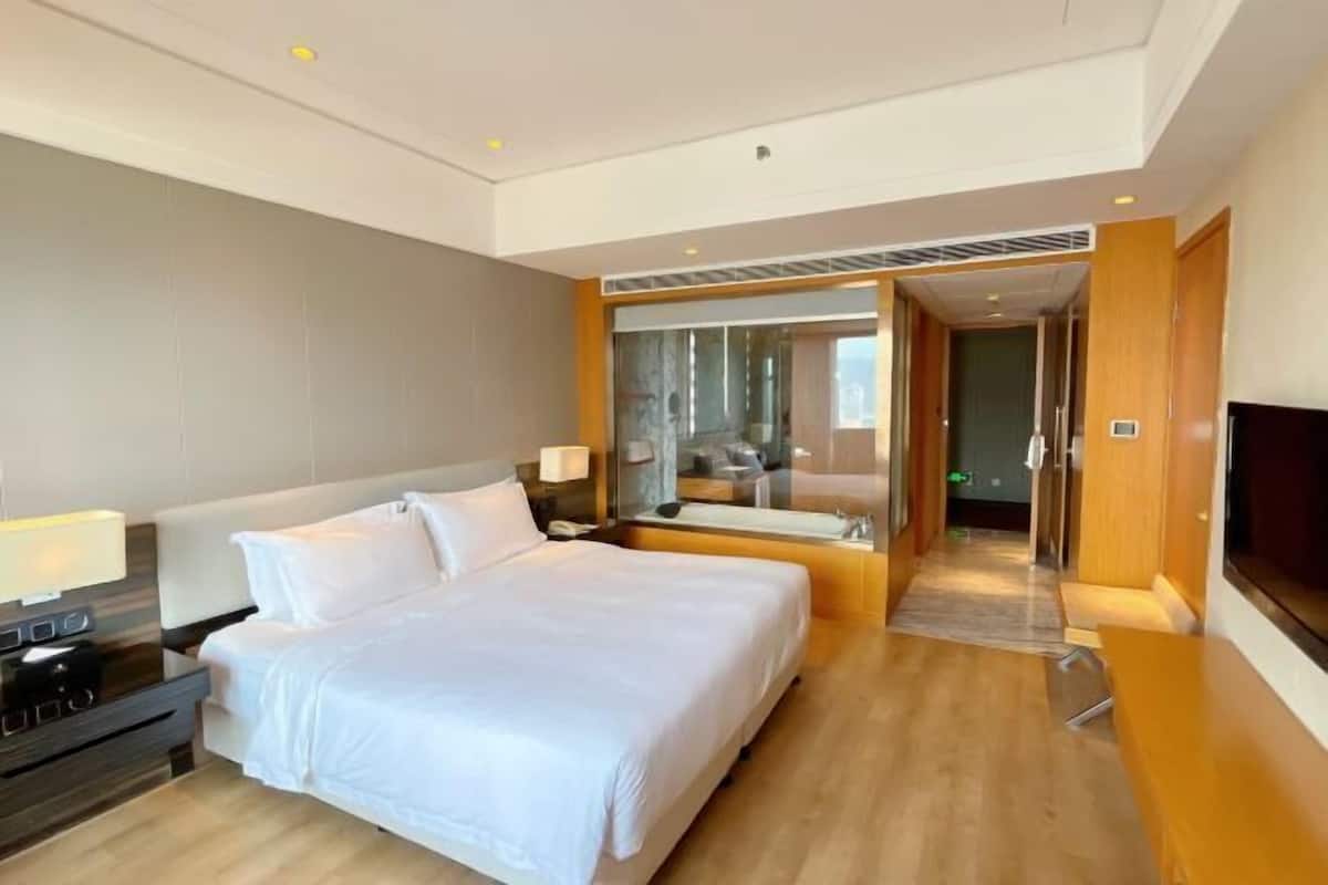 Soundproofing, cots/infant beds