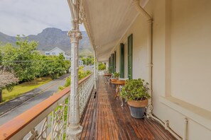 Classic Single Room, Mountain View - Belvedere House (Cape Town)