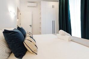 Leilighet – comfort, balkong | 1 soverom, strykejern/-brett, wi-fi (inkludert) og sengetøy