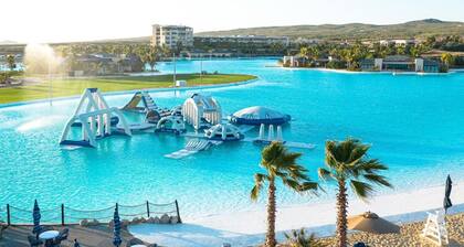 5BR Golf Villa- Golf Cart & Airport Trans Included