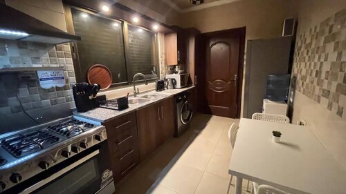Al Mansour view apartment 3 BDR, Cozy for families.