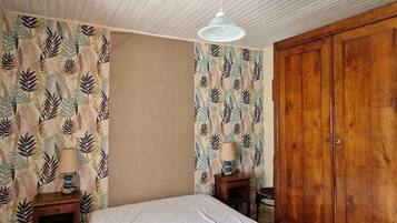 House | 2 bilik tidur