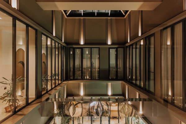 Reception hall
