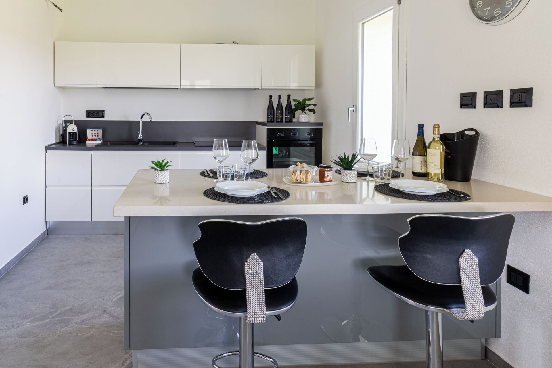 Apartment, Blick auf den Weinberg | Eigene Küche