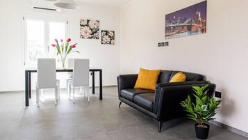 Apartment, Vineyard View | Living area