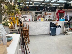 Reception - ShangriLa chudengshuo homestay (Deqin)