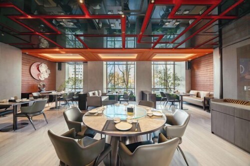 Jingling Huatian Holiday Hotel (Capital Gymnasium Baishiqiao South Subway Station)