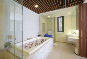 Departamento, 2 habitaciones, balcón, vista al mar | Baño