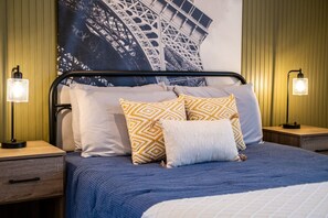 3 chambres, bureau, Wi-Fi gratuit, draps fournis