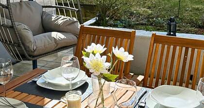 MOLA Apartments- Stylish old town apartment-Seilersee-terrace-grill-free WLAN