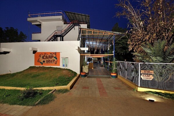 A szálláshely homlokzata