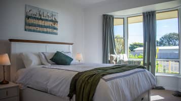 Skrivbord, strykjÀrn/strykbrÀda, resesÀng och gratis wi-fi