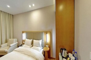 Room - Ji Hotel (Shanghai Xietu Road) (Shanghai)