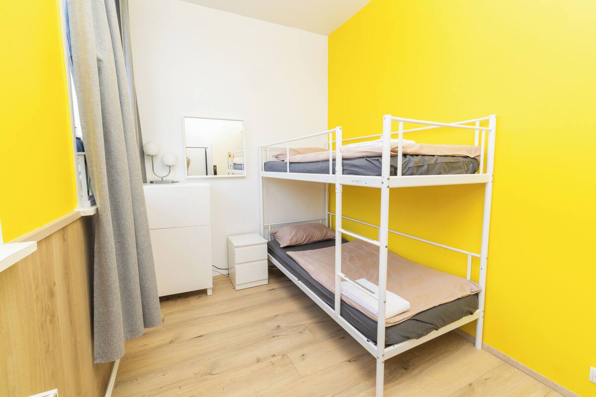 Basic Twin Room | Free WiFi