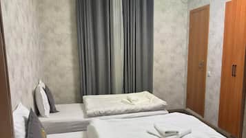Comfort Twin Room | Desk, free WiFi, bed sheets