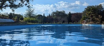 Charming 50m2 apartment in a Napoleonic Tuilière, ideal for couples.