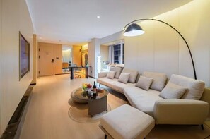 Family Suite, City View