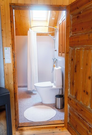 Kulübe, Okyanus Manzaralı | Banyo | Saç kurutma makinesi, havlu, sabun, şampuan 