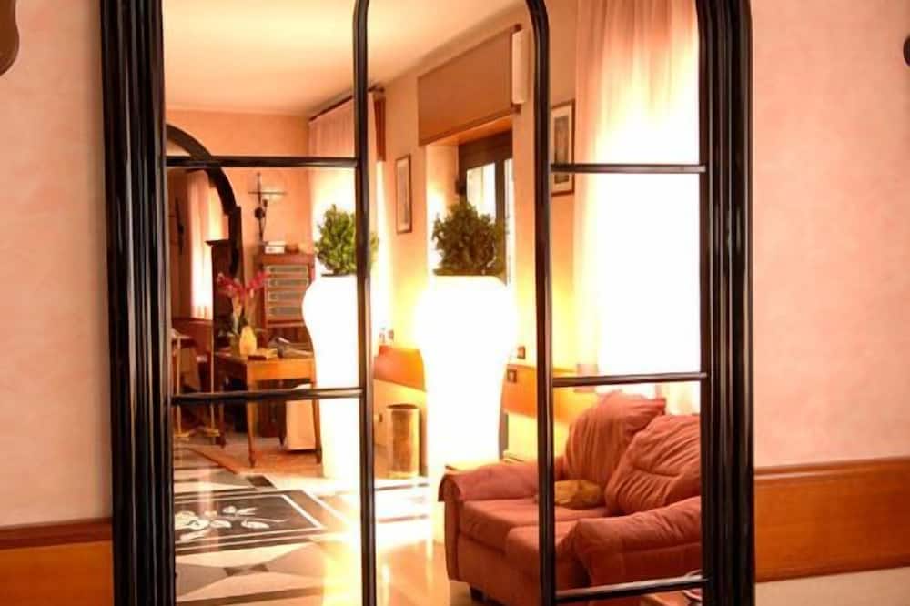 hotel san gerolamo
