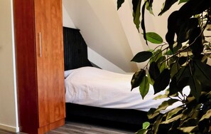 1 室のベッドルーム、WiFi、ベッドシーツ