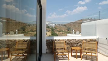 Junior Suite With Private Heated Pool | 1 dormitorio, sábanas de algodón egipcio, ropa de cama de alta calidad