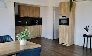 Oppvaskmaskin og kaffetrakter/tekoker