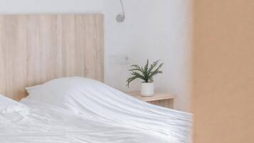 10 chambres, bureau, Wi-Fi, draps fournis