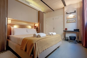 2 chambres, fer et planche à repasser, lit parapluie, Wi-Fi gratuit