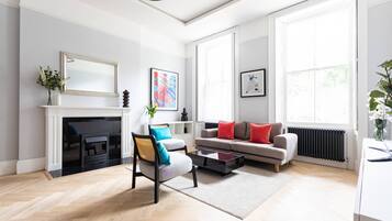 Apartment (2 Bedrooms) | Living area | TV