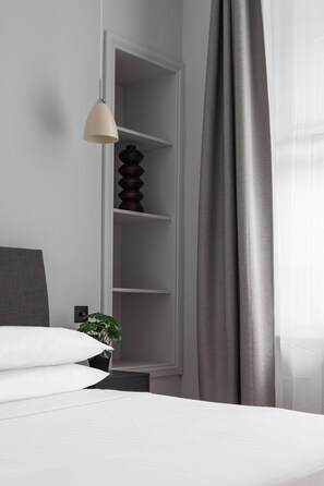 Apartment (2 Bedrooms)
