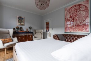 Apartment (3 Bedrooms)