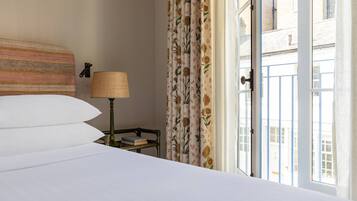 Apartment (2 Bedrooms)