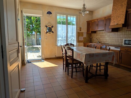 House in Fromentine, 75m², 4 ppl, quiet garden