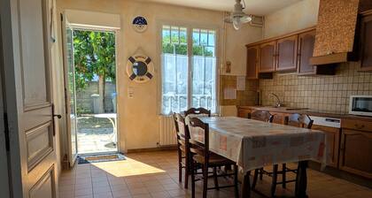 House in Fromentine, 75m², 4 ppl, quiet garden