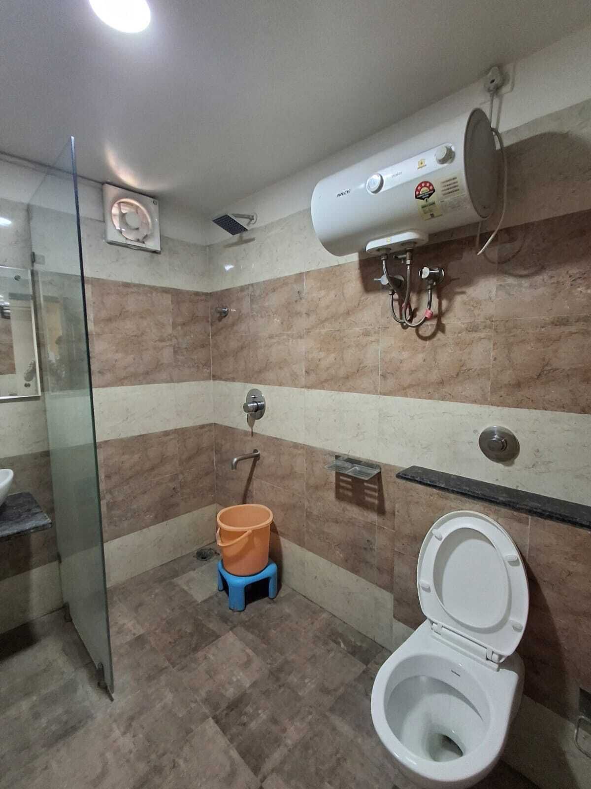 Superior Studio Suite | Bathroom