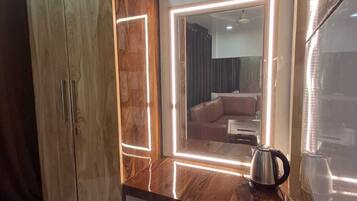 Classic Room | Free WiFi