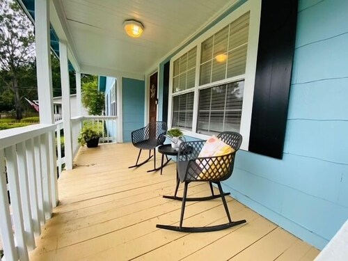 Midtown Cottage Close to FSU/Downtown